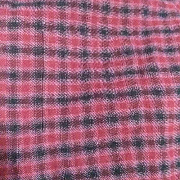 Untuck it maroon black flannel casual button up plaid shirt men's medium - Picture 5 of 10